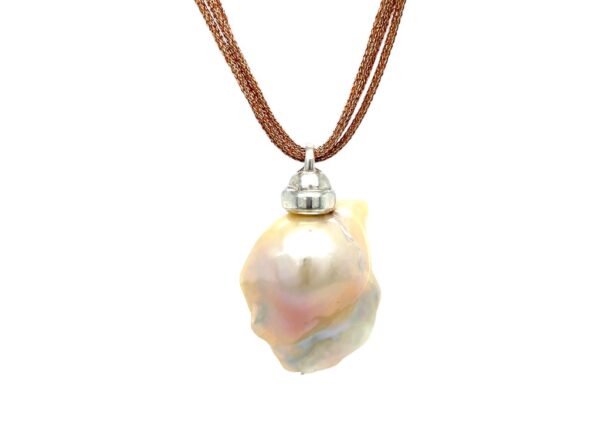 COLLAR PERLA DEFORME