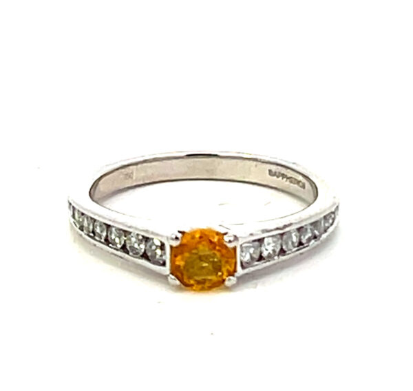 ANILLO DIAMANTE AMARILLO